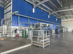 Thi công đường ống cấp khí trong nhà máy